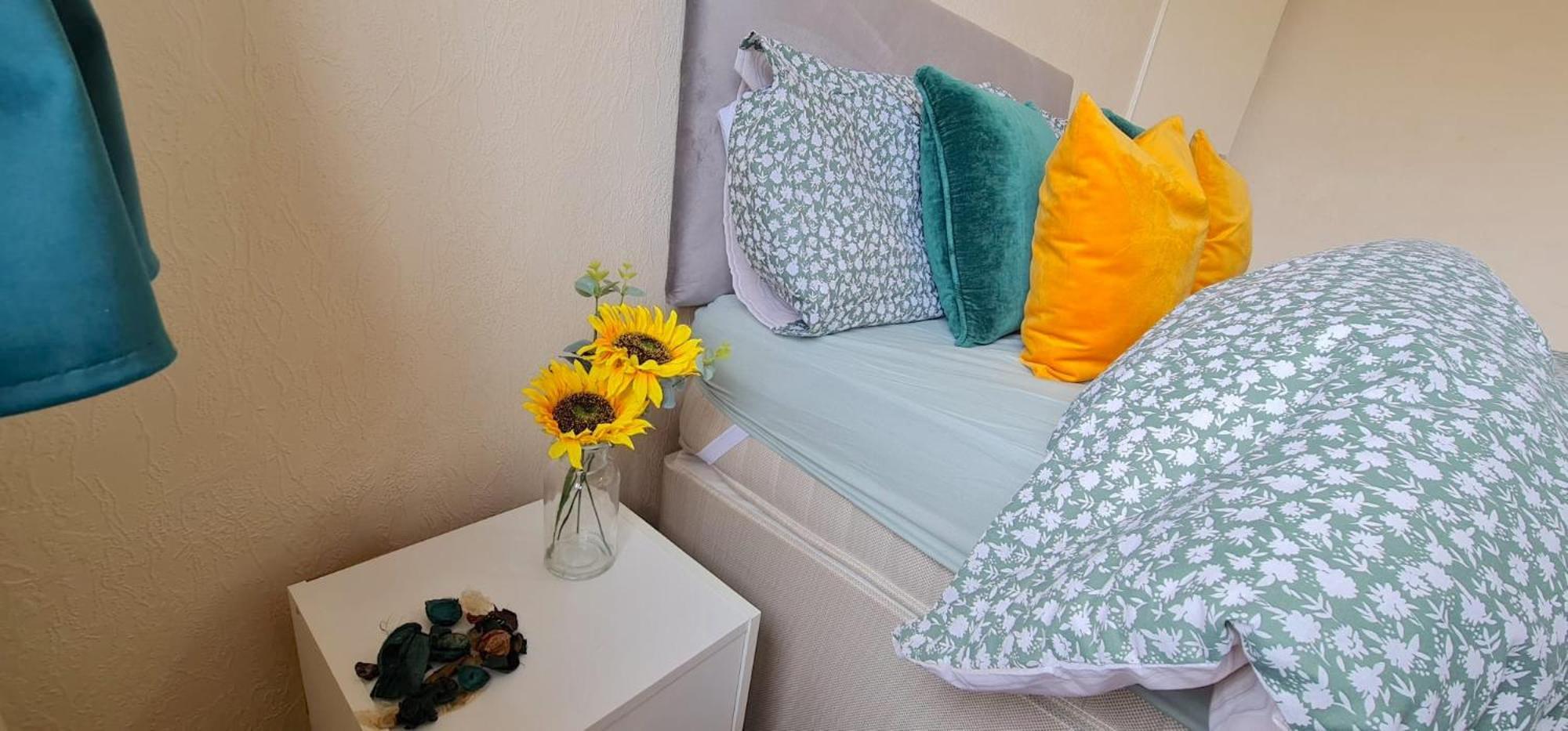 Double Room,1575238127:JPEG